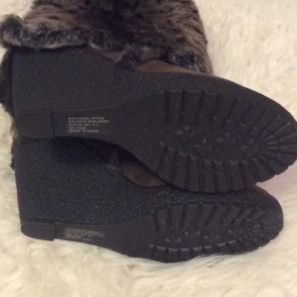 🌻 🎉Host Pick🎉 Colin Stuart Wedge Boots • 🌻 - Picture 5 of 8